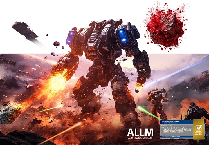 거대 로봇들이 전투를 벌이는 역동적인 게임 화면에 'ALLM(Auto Low Latency Mode)' 문구가 적혀 있으며, 'Intertek'으로부터 인증받은 0.1ms 미만의 빠른 응답 속도 사양이 표시되어 지연 없는 게임 환경을 강조하는 이미지입니다.